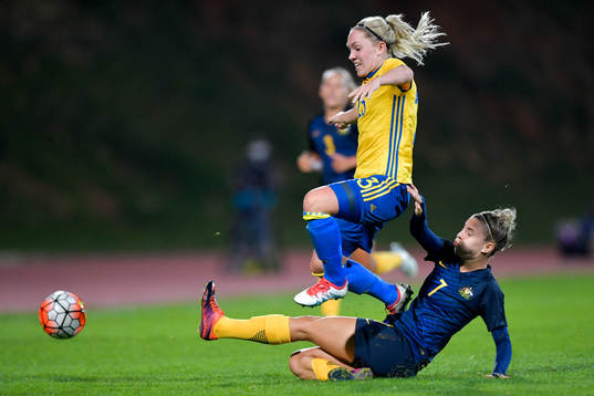 Australiens Stephanie Catley och Sveriges Elin Rubensson