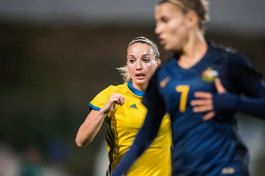 Sveriges Kosovare Asllani