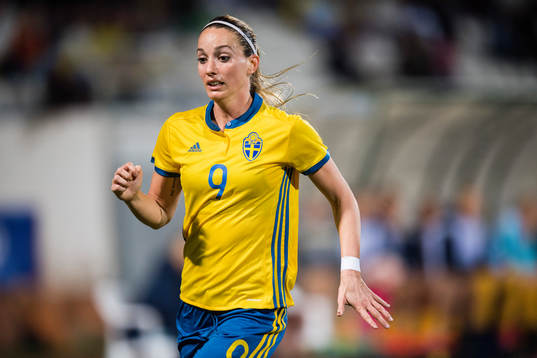 Sveriges Kosovare Asllani