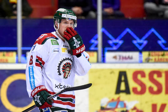 Frölundas John Nyberg jublar