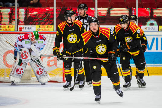 Brynäs Ponthus Westerholm jublar