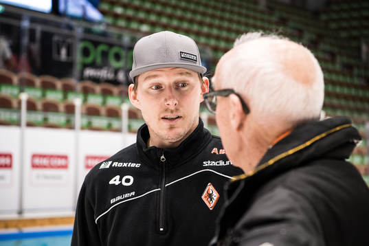 Karlskronas målvakt Johan Holmqvist och Leif "Honken"