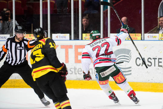 Frölundas Robin Figren jublar