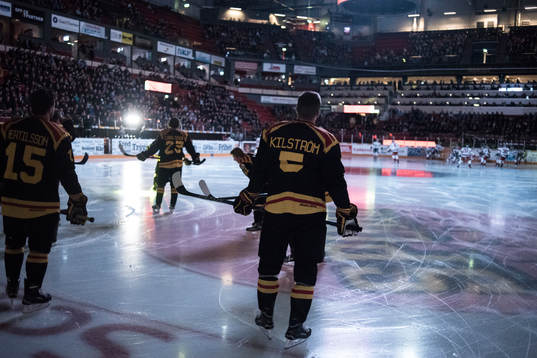 Brynäs Lukas Kilström före ishockeymatchen i SHL mellan