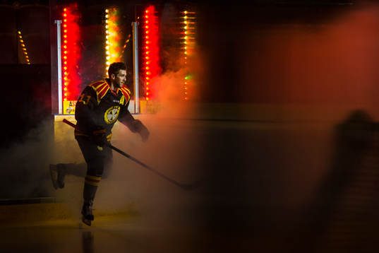 Brynäs Ryan Gunderson före ishockeymatchen i SHL mellan