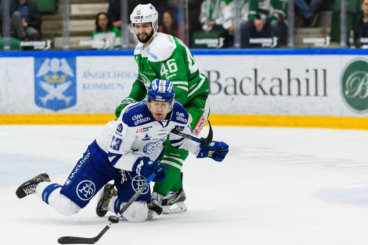 Leksands Sondre Olden och Rögles Kevin Marshall