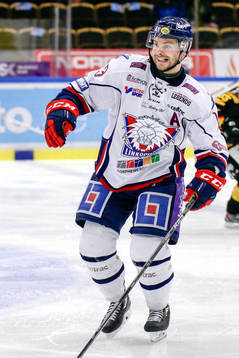 Linköpings Andrew Gordon tappar skridskoskenan