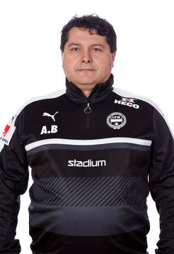 Värnamos lagledare Adem Bukari