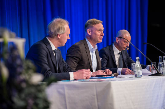 Pontus Hansson, sekreterare, Mötets ordförande Hans