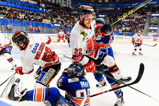 Växjös Ville Leino och Josh Hennessy