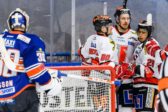 Örebros Marcus Weinstock jublar