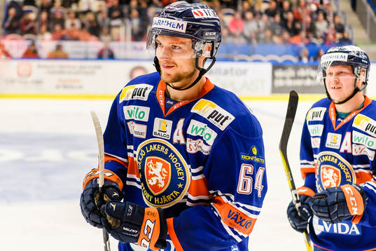 Växjös Eric Martinsson jublar