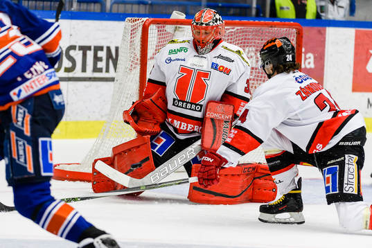 Örebros målvakt Julius Hudacek