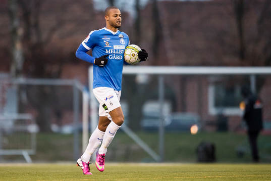 Trelleborgs Salif Camara Jönsson jublar och tar med sig
