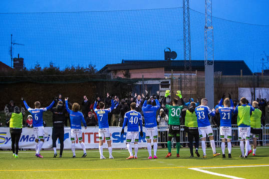 Trelleborgs spelare jublar