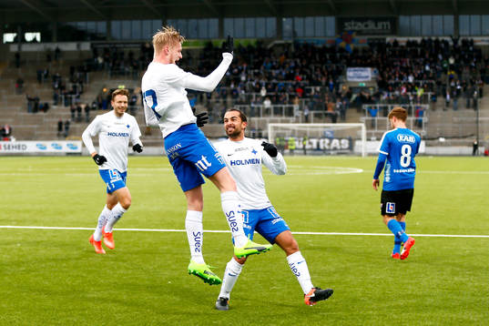 Norrköpings Karl Holmberg jublar