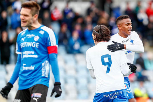 Norrköpings David Moberg Karlsson  jublar och