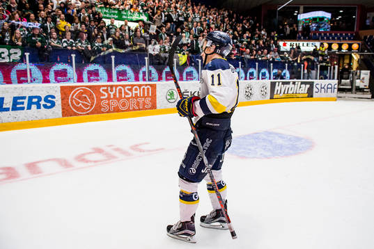 s Simon Önerud deppar