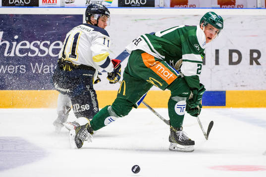 s Simon Önerud och Färjestads Joel Eriksson Ek