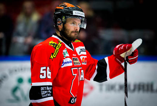 Örebros Johan Wiklander deppar