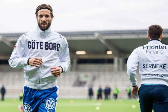 Mattias Bjärsmyr värmer upp