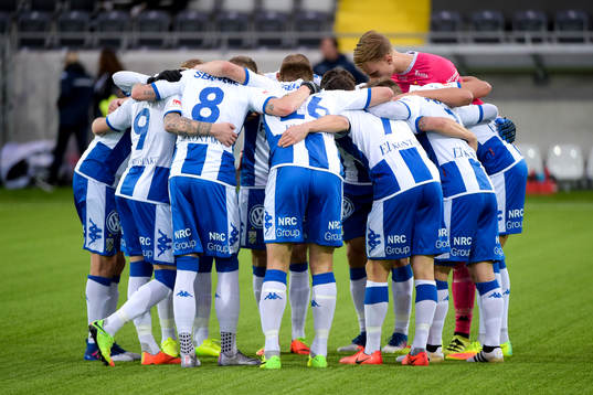 IFK Göteborg laddar för andra halvlek