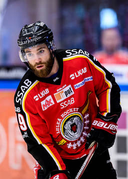 Luleås Jacob Lagacé på uppvärmningen
