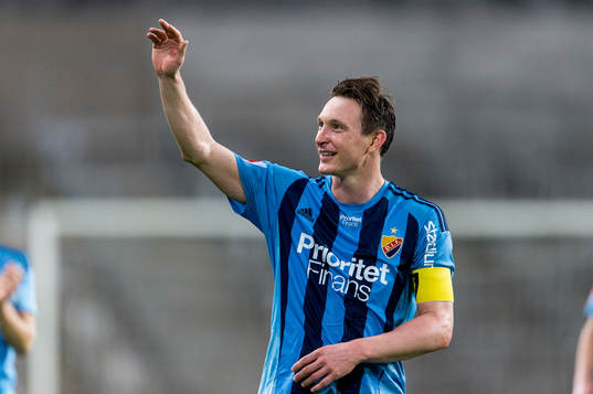 Djurgårdens Kim Källström tackar fansen