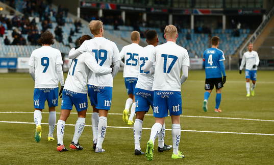 Norrköpings spelare jublar