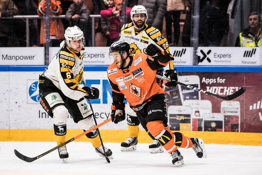 Karlskronas Jimmy Andersson jublar