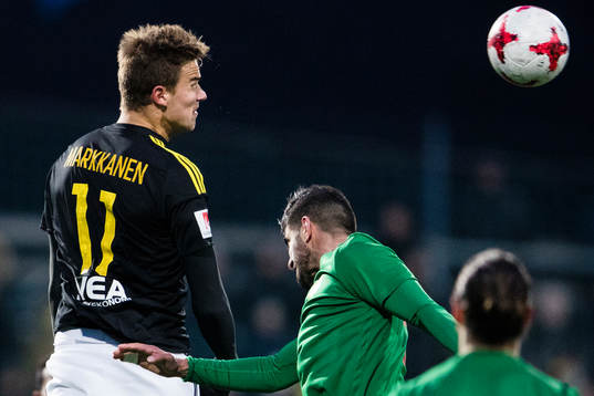 s Eero Markkanen i en nickduell