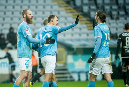 Malmö FFs Magnus Wolff Eikrem jublar med Jo Inge Berget