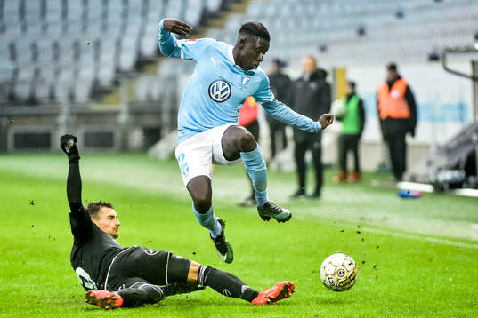 Malmö FFs Pa Konate och Rosenborgs Elbasan Rashani