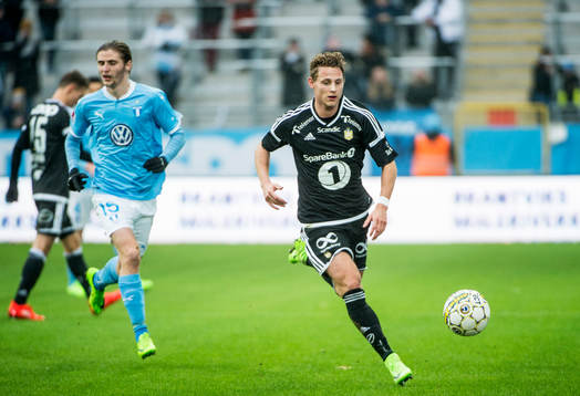 Rosenborgs Vegar Hedenstad mot Malmö FFs Pawel Cibicki