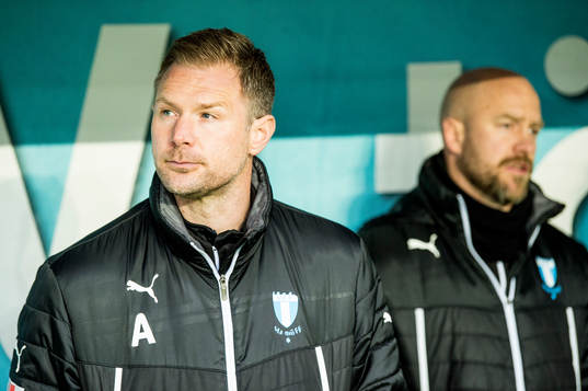 Malmö FFs tränare Magnus Pehrsson och assisterande