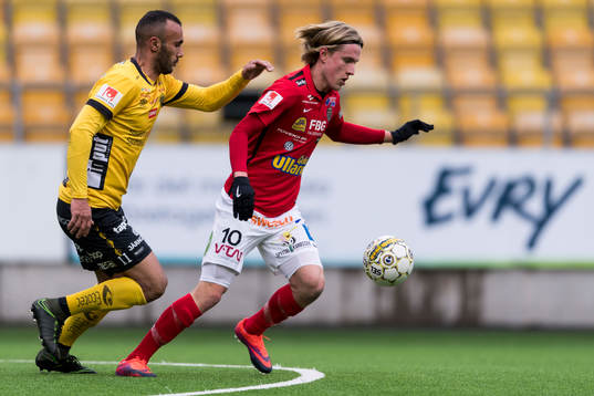 Falkenbergs Viktor Götesson och Elfsborgs Issam Jebali