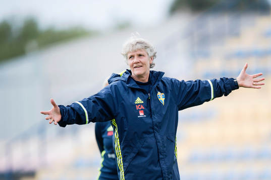 Bläddra bland fler bilder av Fotboll, Algarve Cup, Sverige, Träning
