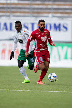 Östersunds Saman Ghoddos mot Hammarbys Joseph Aidoo