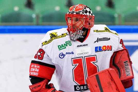 Örebros målvakt Julius Hudacek