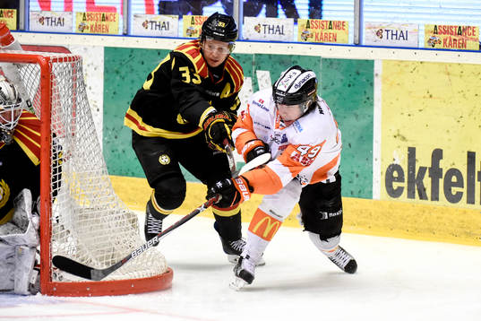 Brynäs Elias Fälth och Karlskronas Filip Cruseman