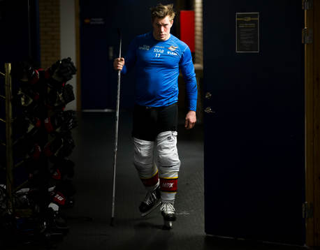 Luleås Andreas Falk laddar upp