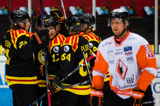 Brynäs Pathrik Westerholm jublar
