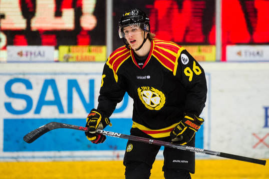 Brynäs Oskar Lindblom jublar
