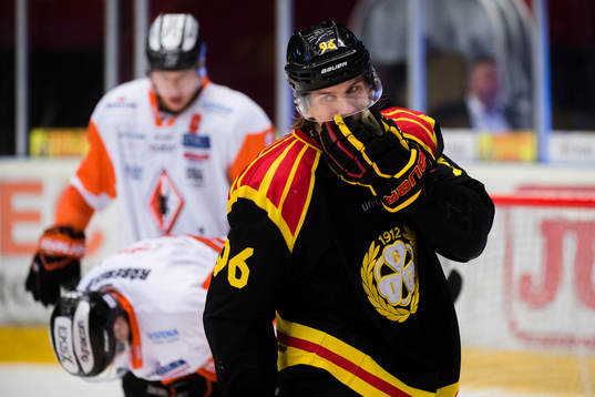 Brynäs Oskar Lindblom deppar