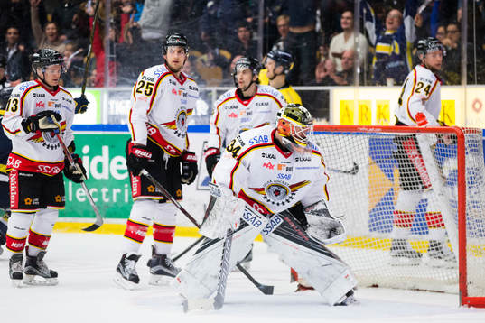 Luleås Julius Junttila , Anton Hedman, målvakt Joel