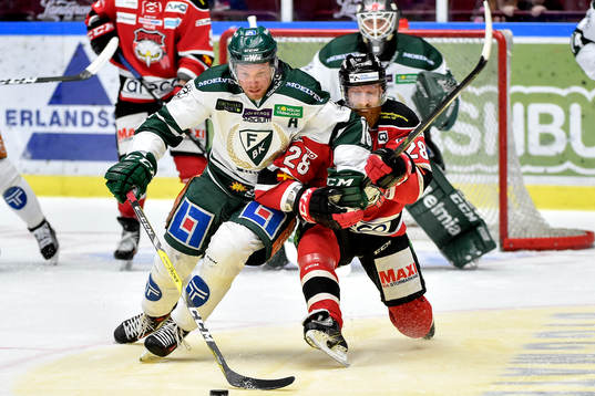 Färjestads Alexander Johansson och Malmö Redhawks Jens