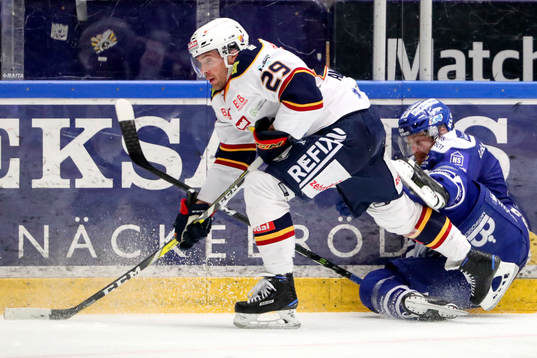 Djurgårdens Matt Anderson och Leksands Mattias Ritola