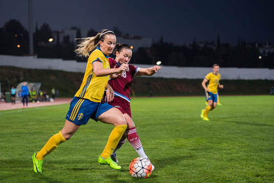 Sveriges Kosovare Asllani mot Rysslands Elvira Ziiastinova