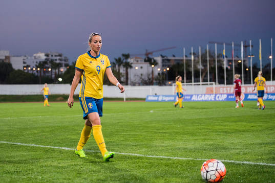 Sveriges Kosovare Asllani