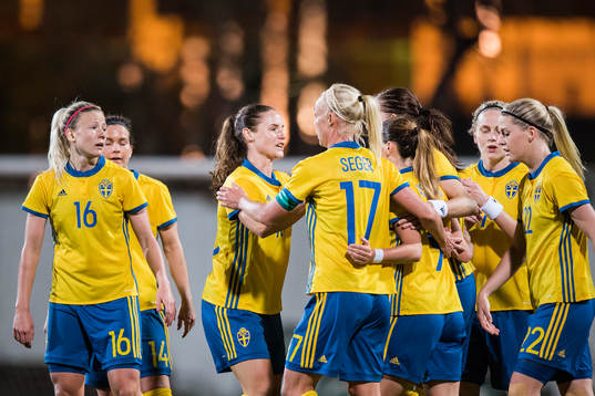 Sveriges Hanna Glas, Hanne Gråhns, Caroline Seger,